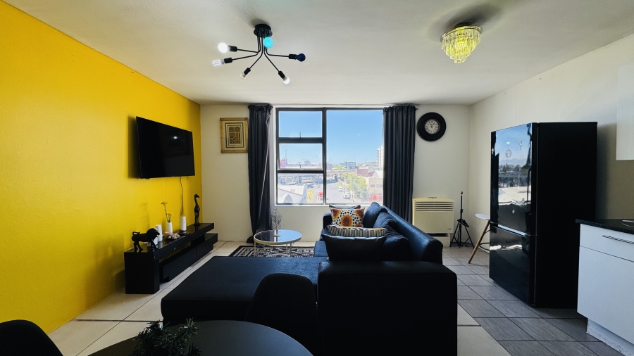 To Let 1 Bedroom Property for Rent in Zonnebloem Western Cape